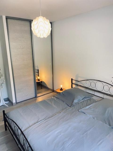 Jolie Maison De 110 M 2, Pour 6 Personnes, Au Calme, Avec Piscine Les Cordiers Buitenkant foto