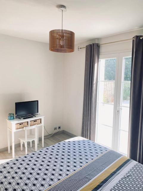 Jolie Maison De 110 M 2, Pour 6 Personnes, Au Calme, Avec Piscine Les Cordiers Buitenkant foto