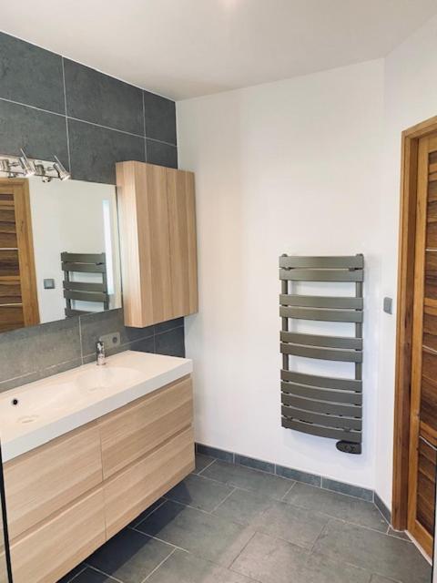 Jolie Maison De 110 M 2, Pour 6 Personnes, Au Calme, Avec Piscine Les Cordiers Buitenkant foto